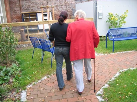 Curso de Atención Especializada para Enfermos de Alzheimer